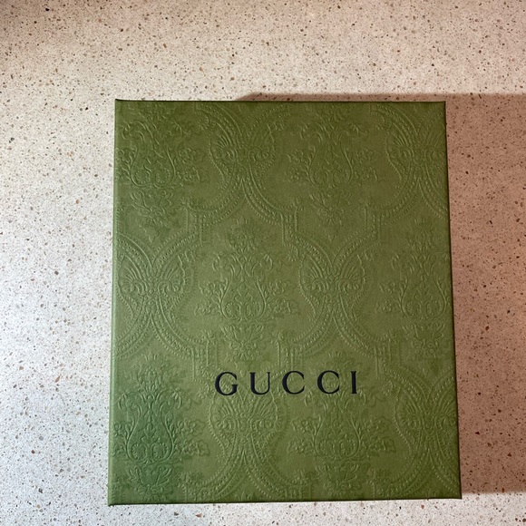 Gucci Double G playing card set with transport case and gift box - Picture 2 of 8